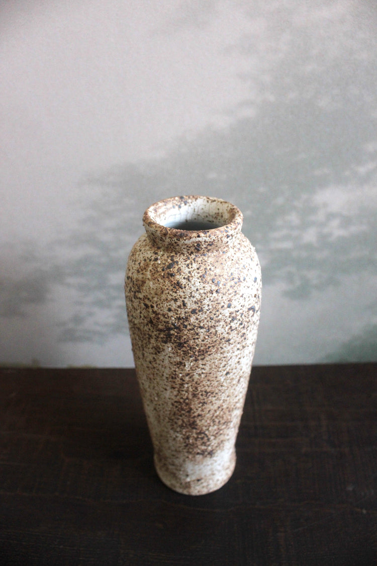 Timeless Pillar Vase, handmade coarse ceramics - Amber Sealed - Modern Chinese Jewelry & Craft